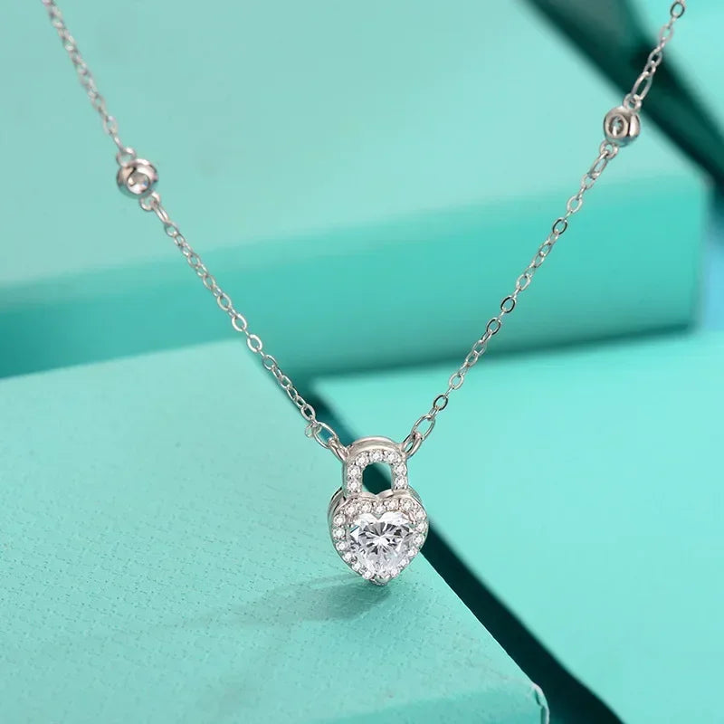 Dancing Heart Moissanite Pendant